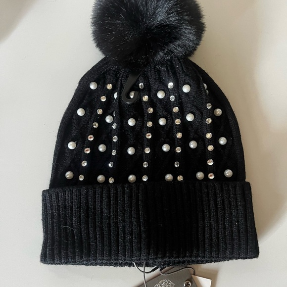 NWT Vince Camuto Set Hat & Gloves - Picture 6 of 6